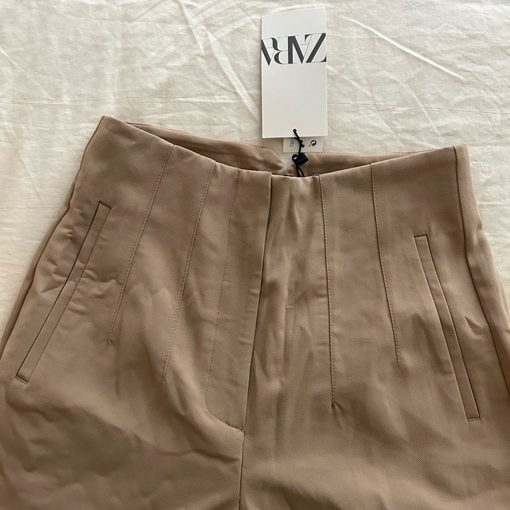 Zara Tapered Leg High Waisted Dress PantsNWT